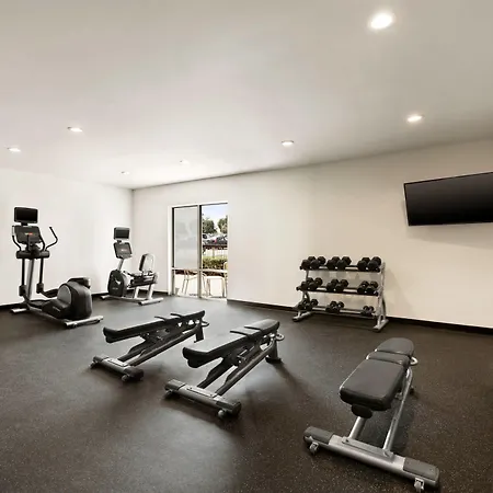 Fairfield Inn & Suites By Marriott Tulsa Central-3